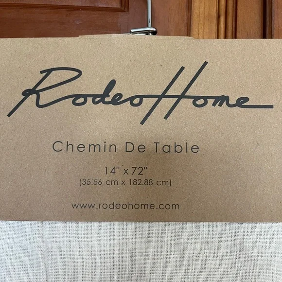 NWT Rodeo Home table runner - Picture 2 of 5